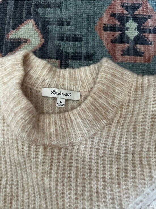 Madewell Sweaters - Madewell Beige Crewneck Knit Sweater